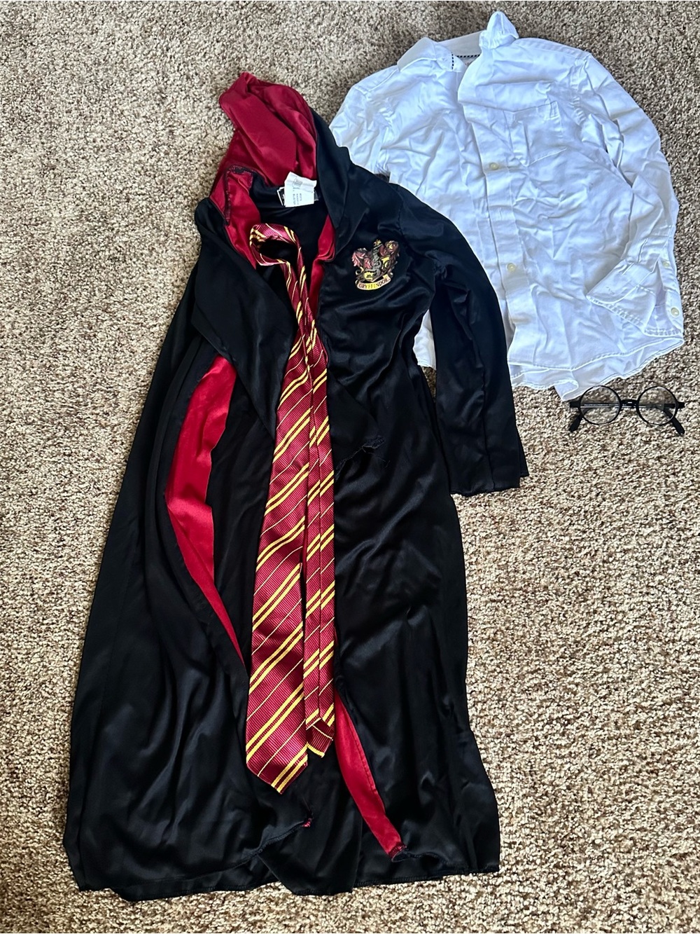 Gryffindor-Inspired Kids Black & Red Wizard Costume with Tie